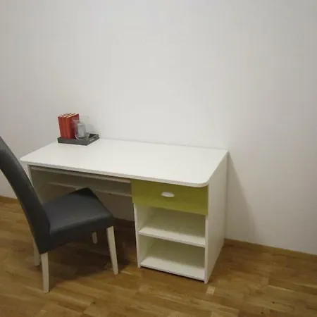 Z&j Apartment